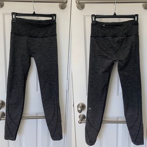 Lululemon leggings high waisted size 6 grey. Good condition